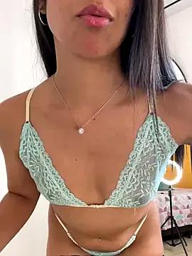 Entertain your itch for girls livestreamers with our collection of stunning models, skilled in the art of temptation and delight.