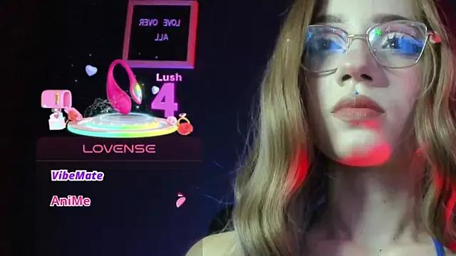 Entertain your itch for girls livestreamers with our collection of stunning models, skilled in the art of temptation and delight.