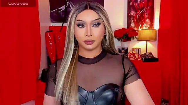 Madisonwill from StripChat is Freechat
