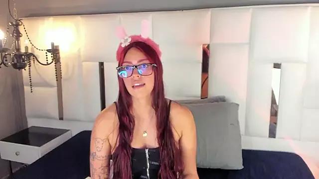 MAGIC_CLOEH from StripChat is Freechat