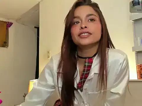Maite22 from StripChat is Freechat