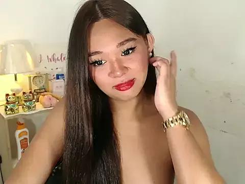 Malia_cummer from StripChat is Freechat