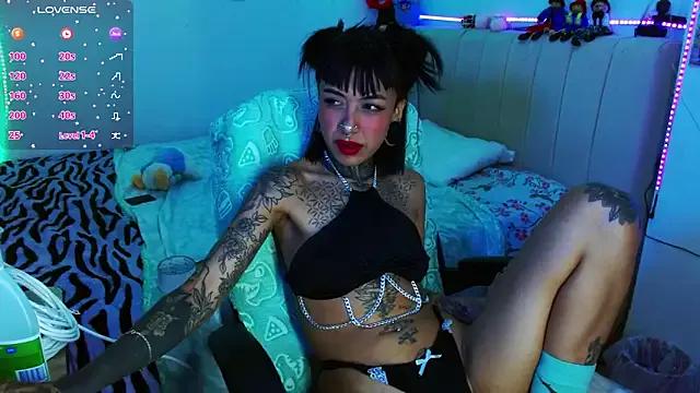marchelinne from StripChat is Freechat