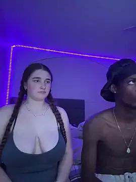 MarcusAndMarissa4ev from StripChat is Freechat