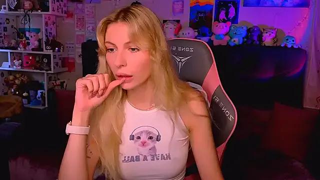 Entertain your itch for girls livestreamers with our collection of stunning models, skilled in the art of temptation and delight.
