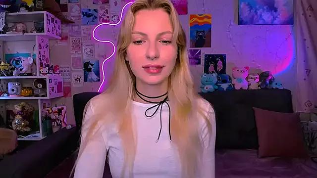 Entertain your itch for girls livestreamers with our collection of stunning models, skilled in the art of temptation and delight.