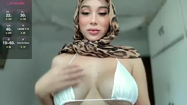 maria_sopia from StripChat is Freechat