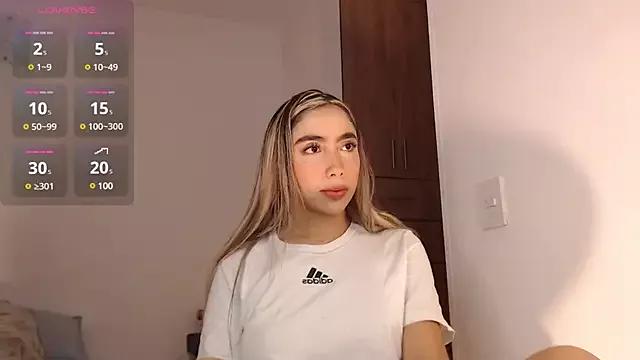 Marian_se from StripChat is Freechat