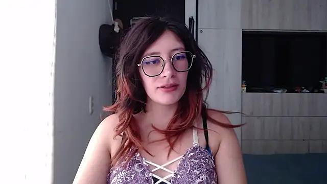 Entertain your itch for girls livestreamers with our collection of stunning models, skilled in the art of temptation and delight.