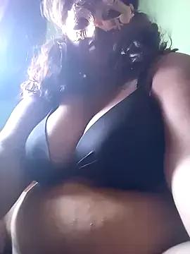Mariana1Gonz from StripChat is Freechat