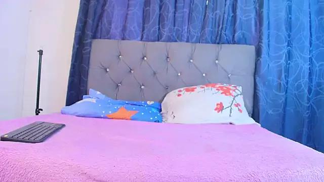 Entertain your itch for girls livestreamers with our collection of stunning models, skilled in the art of temptation and delight.