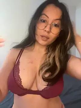 marie2_ from StripChat is Freechat