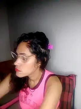 marilyn__york from StripChat is Freechat