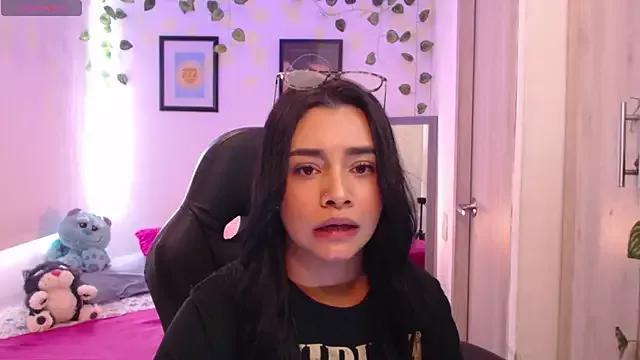 MarilynWhite_ from StripChat is Freechat