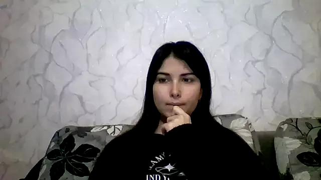 Marina_Edwards from StripChat is Freechat