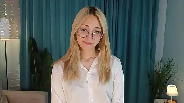 Marry_sharp from StripChat is Freechat