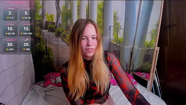 MarryJanes from StripChat is Freechat