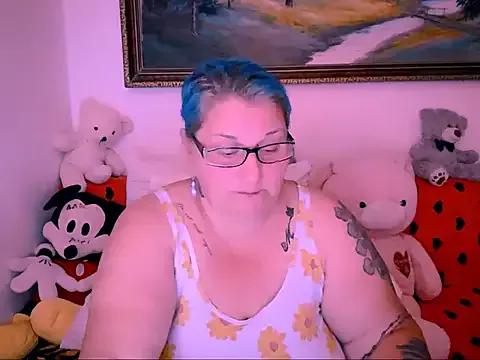 Marryllunax from StripChat is Freechat