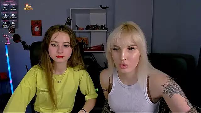 Entertain your itch for girls livestreamers with our collection of stunning models, skilled in the art of temptation and delight.