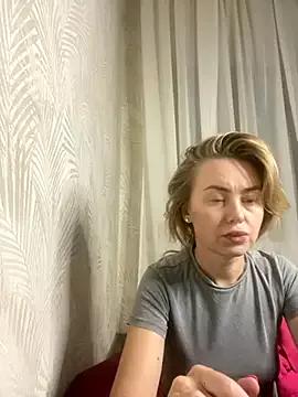 MartaLuna_ from StripChat is Freechat