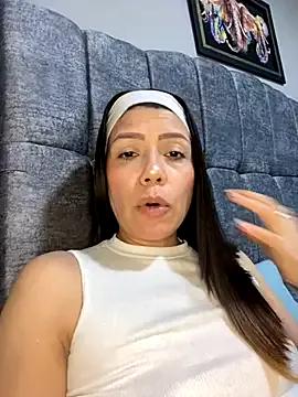 martina_contreras from StripChat is Freechat