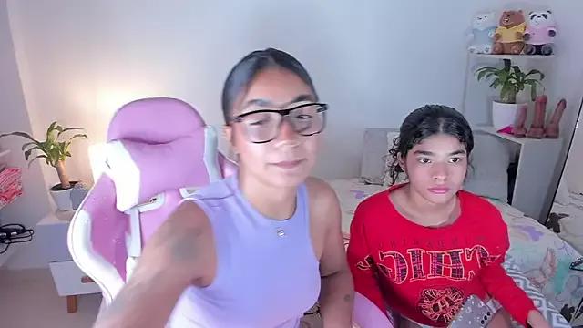 martina_roldam from StripChat is Freechat
