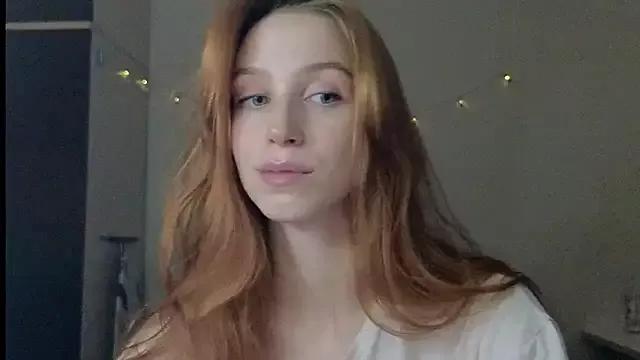 Mary_Av from StripChat is Freechat