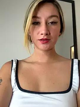 Entertain your itch for girls livestreamers with our collection of stunning models, skilled in the art of temptation and delight.