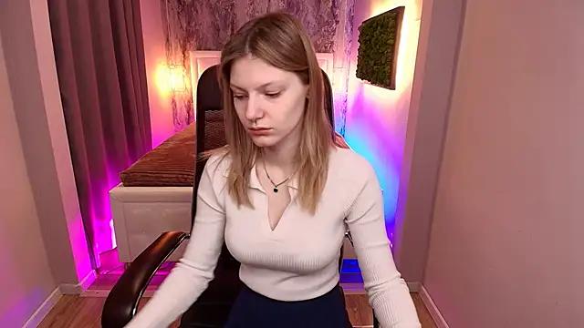 Entertain your itch for girls livestreamers with our collection of stunning models, skilled in the art of temptation and delight.