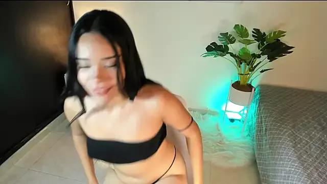 Entertain your itch for girls livestreamers with our collection of stunning models, skilled in the art of temptation and delight.