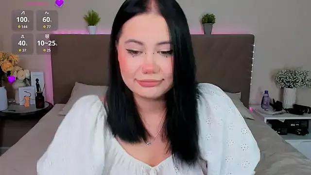 MarySenta from StripChat is Freechat