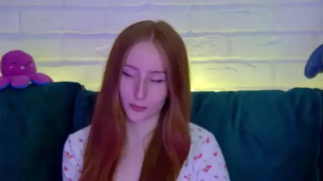 Entertain your itch for girls livestreamers with our collection of stunning models, skilled in the art of temptation and delight.