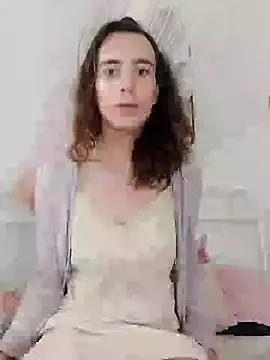 MashaRose from StripChat is Freechat