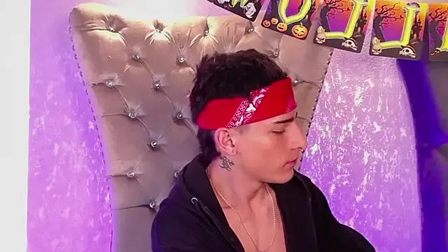 MateoMitchell from StripChat is Freechat