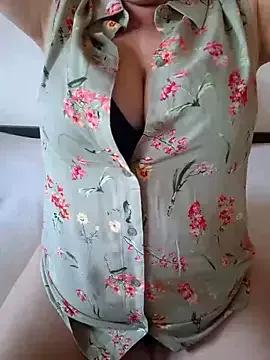 Photos of Mature_hot_mom from StripChat is Freechat