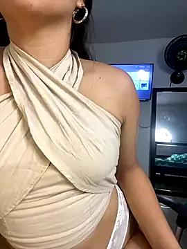Mavie_Rose from StripChat is Freechat
