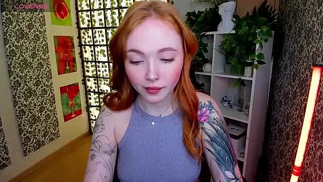 Maya_Light from StripChat is Freechat