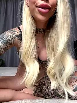 Entertain your itch for girls livestreamers with our collection of stunning models, skilled in the art of temptation and delight.