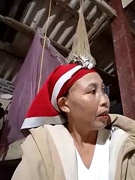 Entertain your itch for girls livestreamers with our collection of stunning models, skilled in the art of temptation and delight.