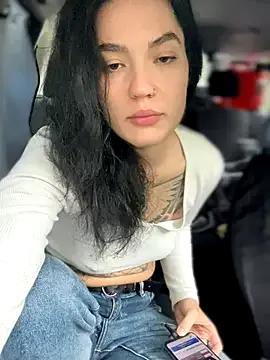 Photos of MeekyRich from StripChat is Freechat