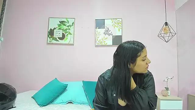 meganand_harly from StripChat is Freechat