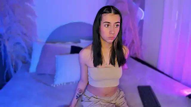 Melaniee_bae_ from StripChat is Freechat