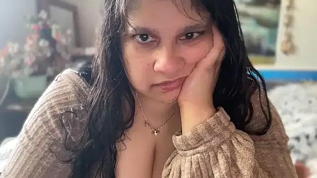 MelanieFawker from StripChat is Freechat