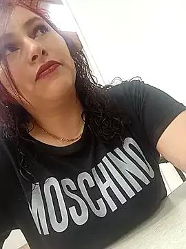 Melannyfoxxx from StripChat is Freechat