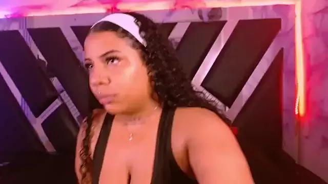 MelannyTylor from StripChat is Freechat