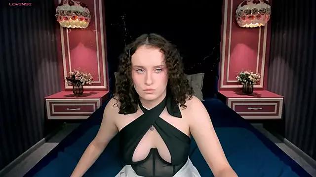 MeLexySexy from StripChat is Freechat
