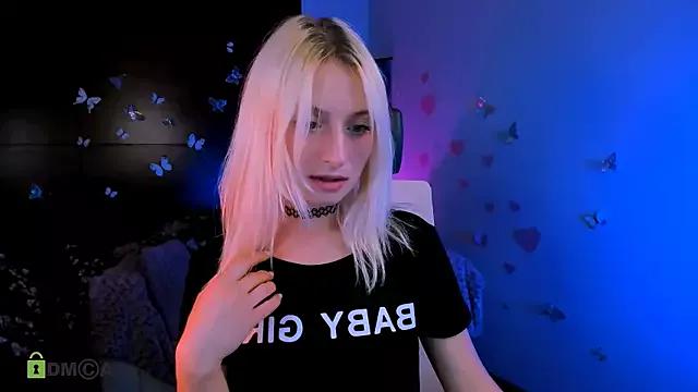 Entertain your itch for girls livestreamers with our collection of stunning models, skilled in the art of temptation and delight.