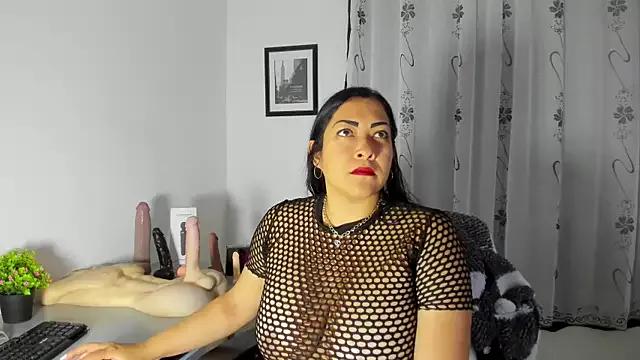Entertain your itch for girls livestreamers with our collection of stunning models, skilled in the art of temptation and delight.
