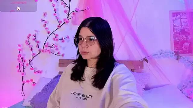 Mey_moon from StripChat is Freechat