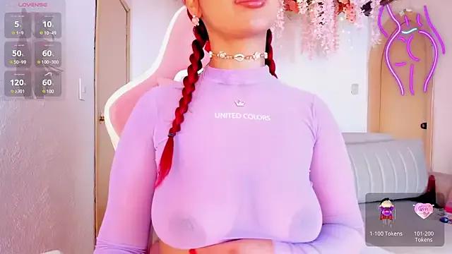 Entertain your itch for girls livestreamers with our collection of stunning models, skilled in the art of temptation and delight.